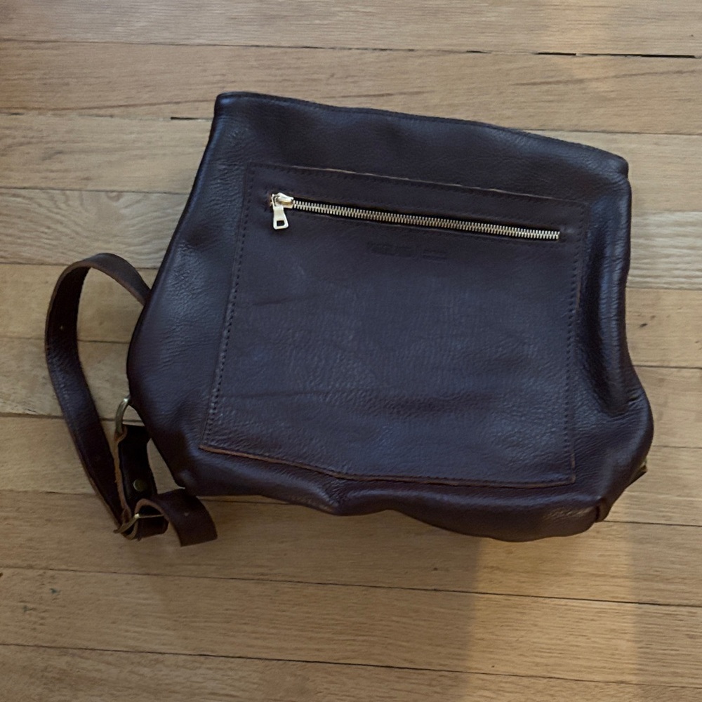 Portland Leather Brown pebbled Leather Backpack Bag
NWOT